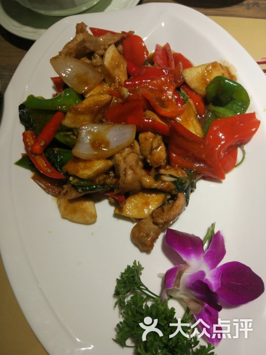 ky com：干货！ 衣柜的黄金比例尺寸这里全有，收藏备用吧！(图3)