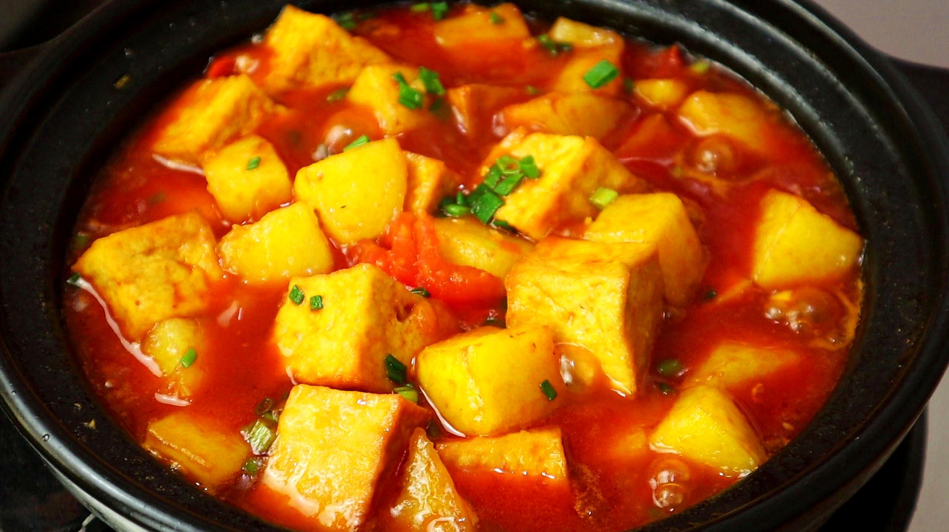 美食推荐：棒棒鸡，香辣土豆条，凉拌黑木耳做法！【kycom】(图3)