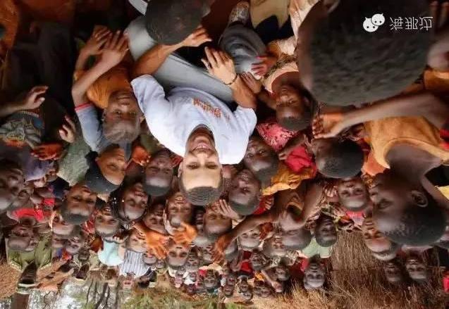 ‘ky.com’秋葵鸡蛋饼的好吃做法，软嫩营养，鲜香味美，老少皆宜的美食(图1)