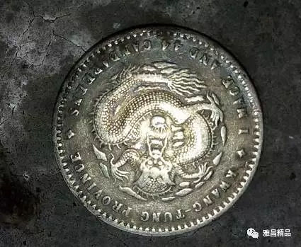 精选美食：火腿鸡蛋羹、虾皮蛋饺、豆腐烩口蘑、炖豆腐的做法“kycom”(图2)