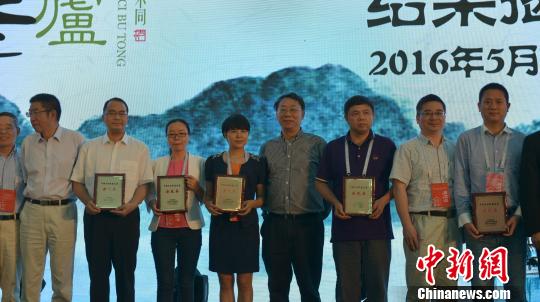 炸馄饨的做法_炸馄饨怎么做_简单是快乐的的菜谱_ky com(图3)