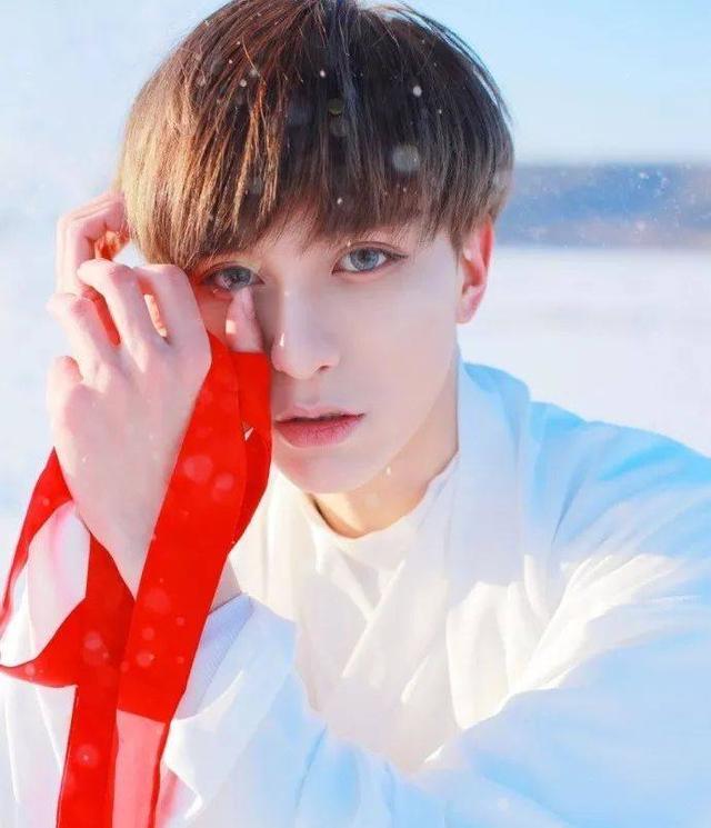 ky com：软炸鲜蘑的做法_软炸鲜蘑怎么做_喜欢横着走的红衣服螃蟹小姐的菜谱(图4)