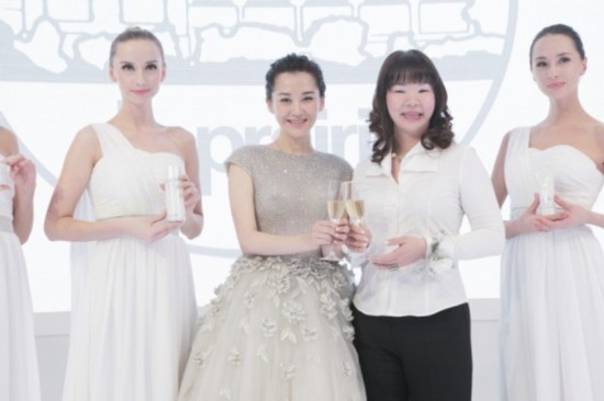 kycom：卫生间墙砖贴什么颜色好看？看了这个就不会纠结(图1)