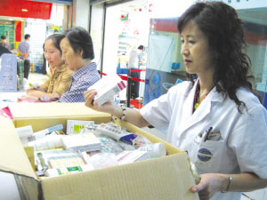 ky com-美食分享：大蒜干酪烤虾、烤虾焗粉、鳄梨奶油虾的简单做法(图1)