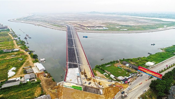 湖南实木地板德拉克清洁妙招，让实木地板再也不麻烦‘kycom’(图1)