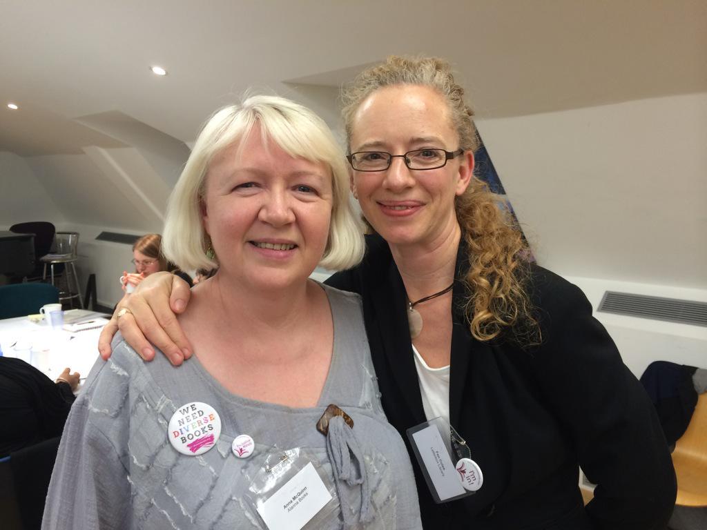 【ky com】恭喜天汇龙城业主成功签约一号家居(图2)