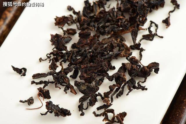 ky com_
曾经的宫廷食品 如今的人气美食 梅菜扣肉 肉烂味香 肥而不腻(图6)