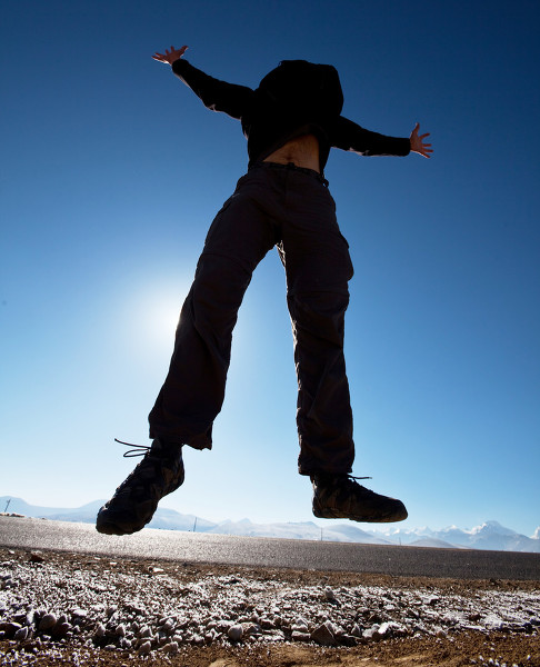 原料疯涨致红木厂售料 投资选红木家具|ky.com(图3) 原料疯涨致红木厂售料 投资选红木家具|ky.com(图3)