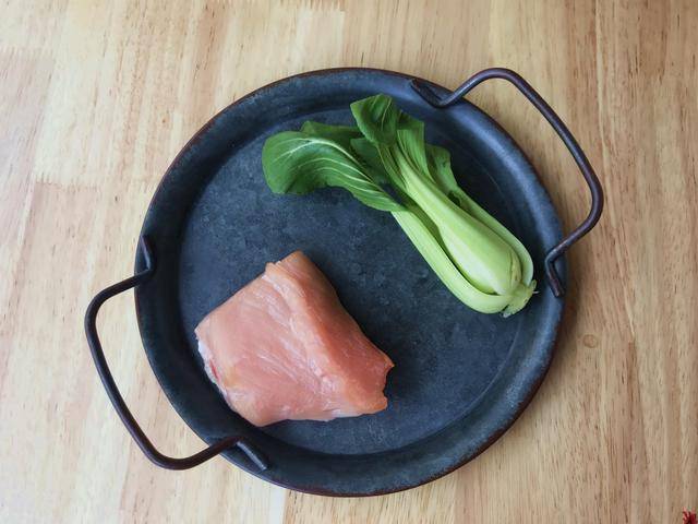 
40岁职场妈妈的减脂汤火了 2两肉1颗菜 无油低脂 太鲜美了‘kycom’(图7)