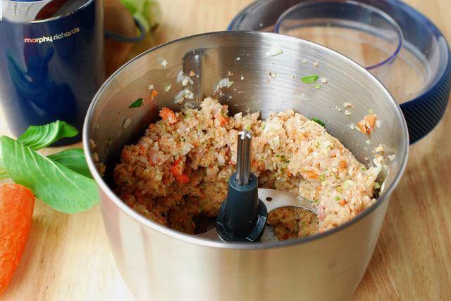 
40岁职场妈妈的减脂汤火了 2两肉1颗菜 无油低脂 太鲜美了‘kycom’(图10)