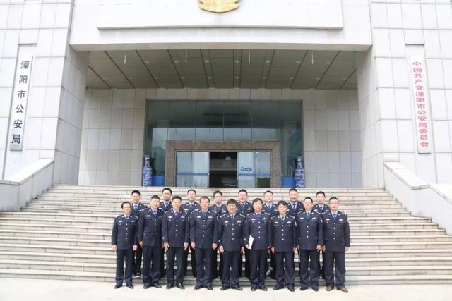 埃塞俄比亚总理海尔马里亚姆会见中国外交部长王毅_ky com(图2)